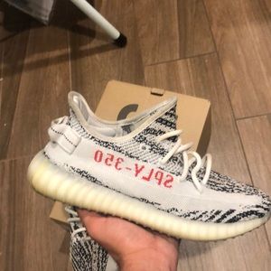 Adidas Yeezy boost v2 zebra size 8 used